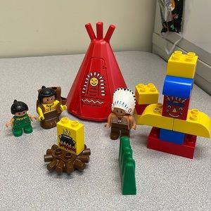 Lego Duplo ‘ Big Chief’s Teepee ( No box)